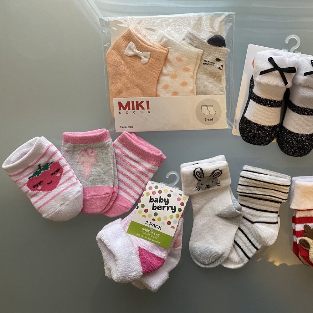 Baby Girl 0-3 3-6 Months Socks Bundles.